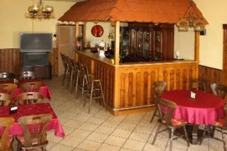 Landgasthof & Zum Neuen Krug Guest house *